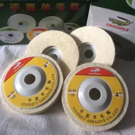 Nỉ trắng đánh bóng 1 tấc